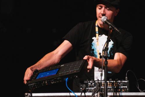 image d'illustration de : Re-mix Techno